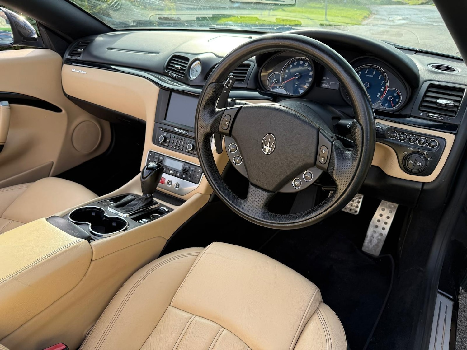 Used Maserati GranCabrio 2011 for sale - 77789612: Photo 6