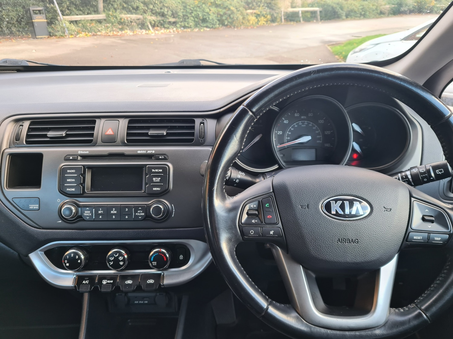 Used Kia Rio 2014 for sale - 76382408: Photo 9