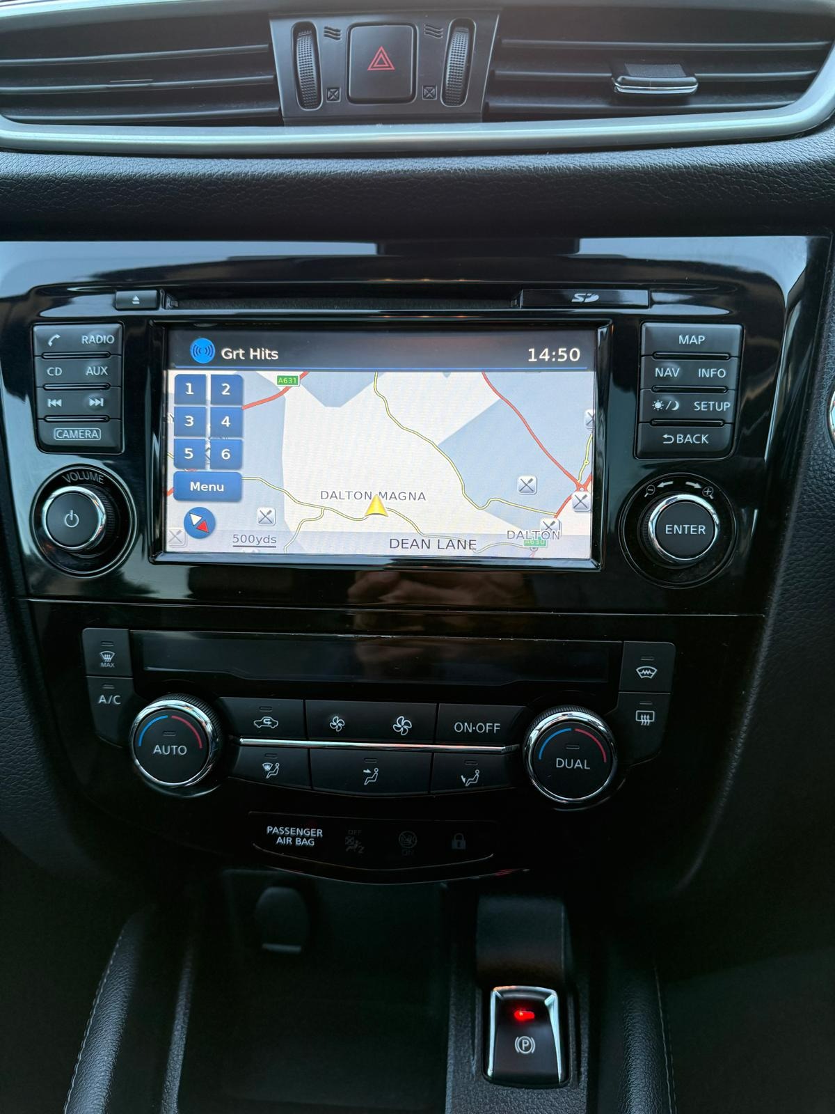 Used Nissan Qashqai 2015 for sale - 76807982: Photo 15