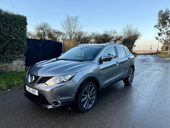 Used Nissan Qashqai 2015 for sale - 76807982: Photo
