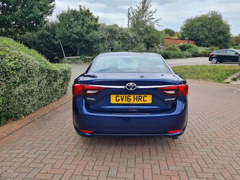 Used Toyota Avensis 2016 for sale - 75641575: Photo