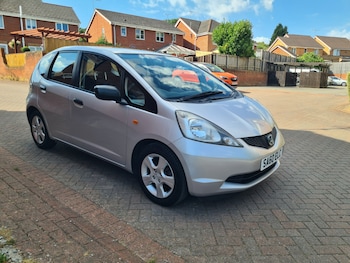 Used Honda Jazz 2010 for sale - 79515808: Photo