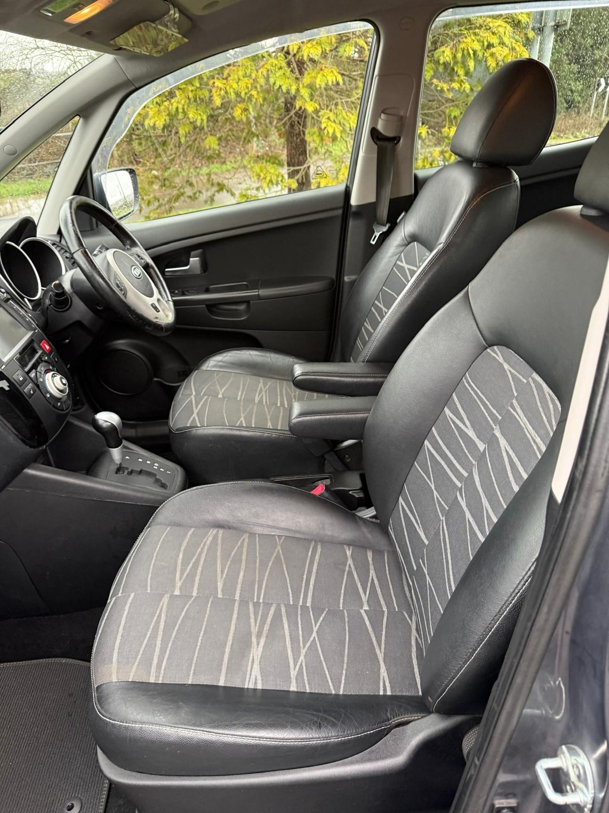 Used Kia Venga 2011 for sale - 77578965: Photo 10