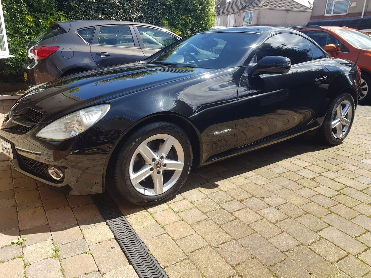 Used Mercedes-Benz SLK 2009 for sale - 77655883: Photo 3