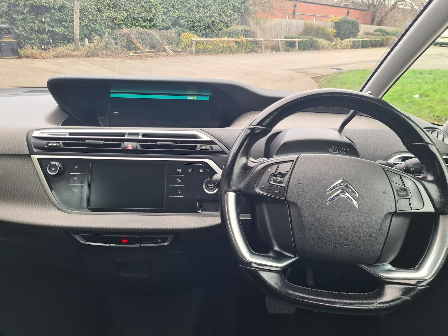 Used Citroen Grand C4 Picasso 2017 for sale - 77640646: Photo 11