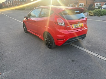 Used Ford Fiesta 2015 for sale - 76808374: Photo