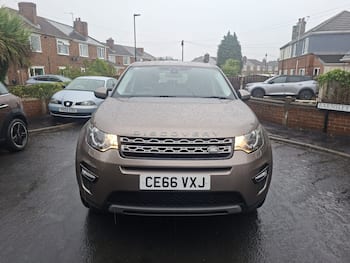 Used Land Rover Discovery Sport 2017 for sale - 79652256: Photo