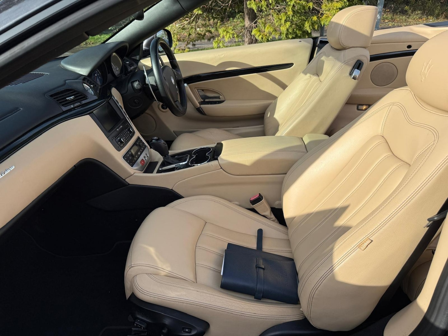 Used Maserati GranCabrio 2011 for sale - 78004692: Photo 10