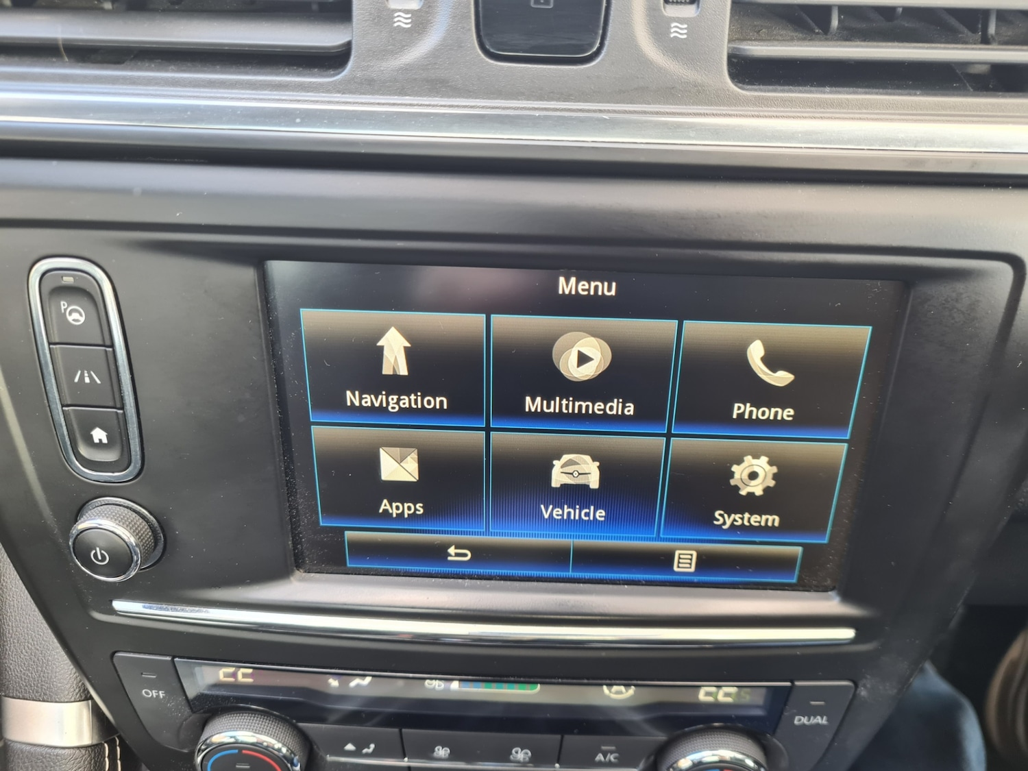 Used Renault Kadjar 2018 for sale - 77890271: Photo 16