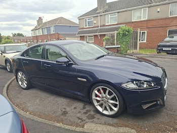 Used Jaguar XF 2015 for sale - 79054541: Photo