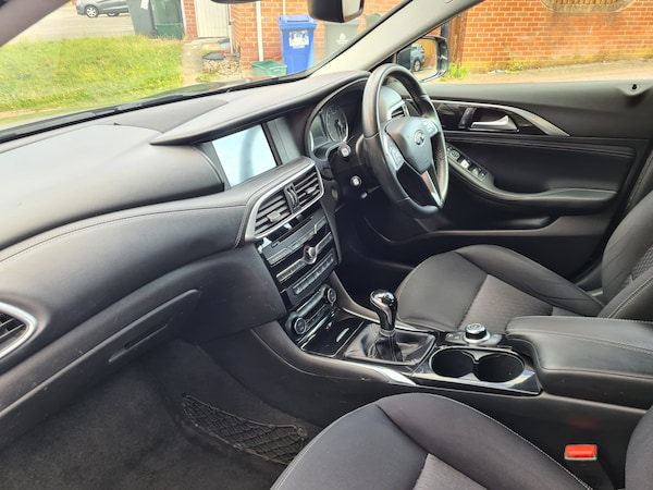 Used Infiniti Q30 2017 for sale - 76234210: Photo 13