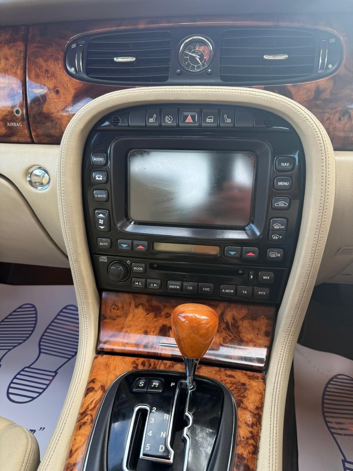 Used Jaguar XJ 2006 for sale - 76505671: Photo 16