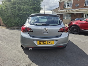 Used Vauxhall Astra 2012 for sale - 78780012: Photo