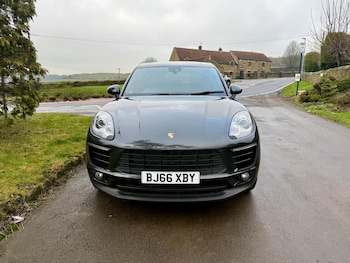 Used Porsche Macan 2016 for sale - 77248036: Photo