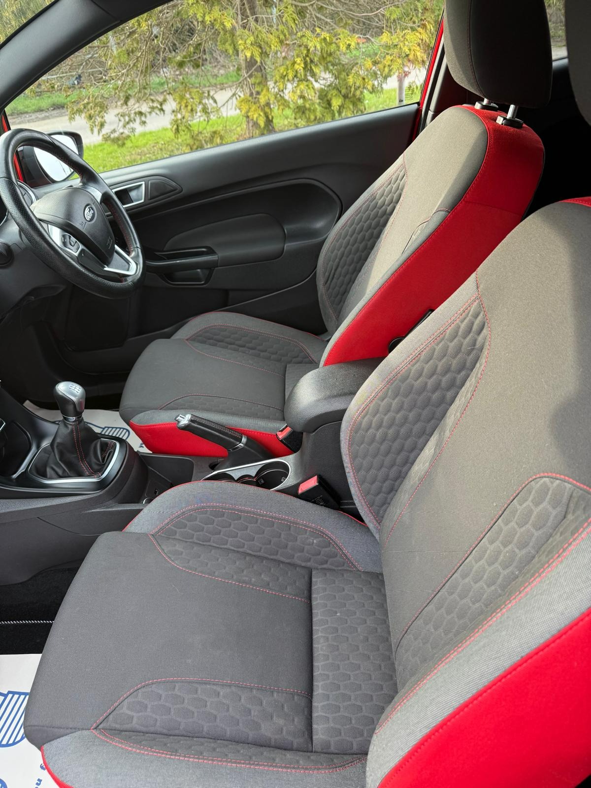 Used Ford Fiesta 2017 for sale - 77965927: Photo 10