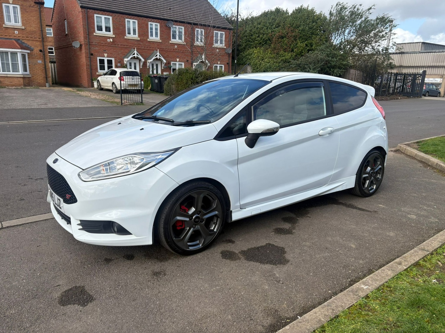 Used Ford Fiesta 2015 for sale - 77888219: Photo 7