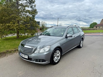 Used Mercedes-Benz E Class 2011 for sale - 78497236: Photo