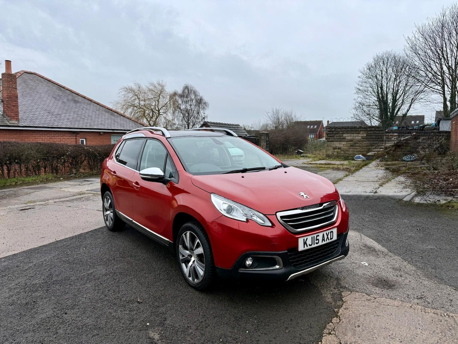 Used Peugeot 2008 2015 for sale - 77208715: Photo 2