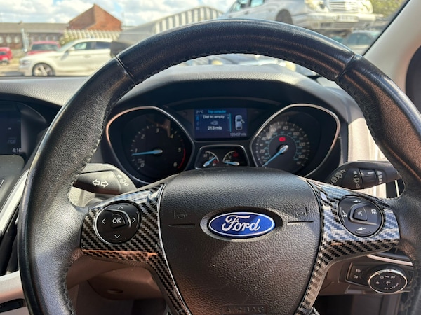 Used Ford Focus 2013 for sale - 76262846: Photo 15