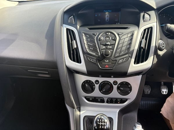 Used Ford Focus 2013 for sale - 76262846: Photo 17