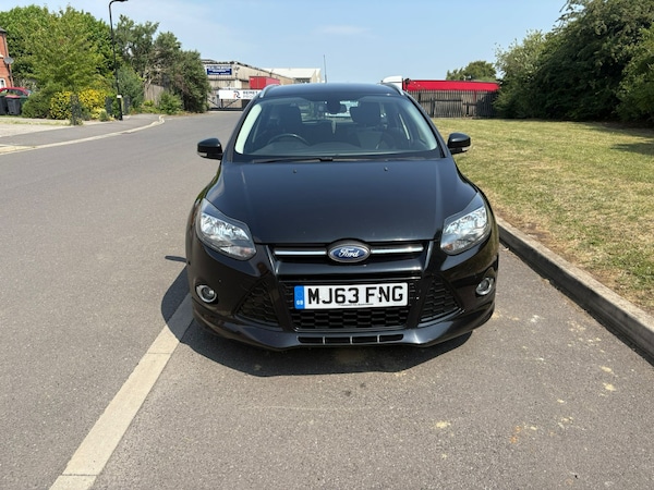 Used Ford Focus 2013 for sale - 76262846: Photo 2