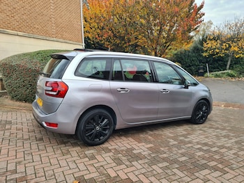 Used Citroen C4 Grand Picasso 2017 for sale - 76518525: Photo