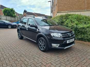 2014 (14) - 0.9 TCe Laureate 5dr