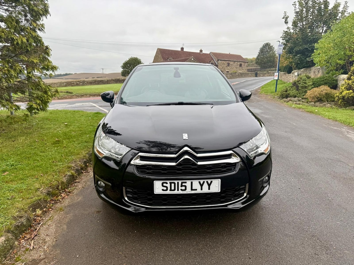 Used Citroen DS4 2015 for sale - 76543115: Photo 2