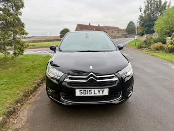 Used Citroen DS4 2015 for sale - 76543115: Photo