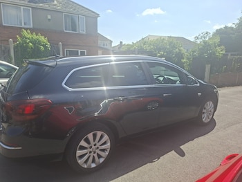 Used Vauxhall Astra 2014 for sale - 79473345: Photo