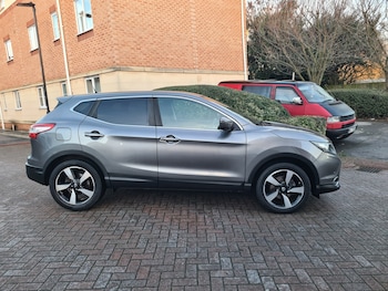 Used Nissan Qashqai 2015 for sale - 77127835: Photo