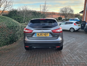 Used Nissan Qashqai 2015 for sale - 77127835: Photo