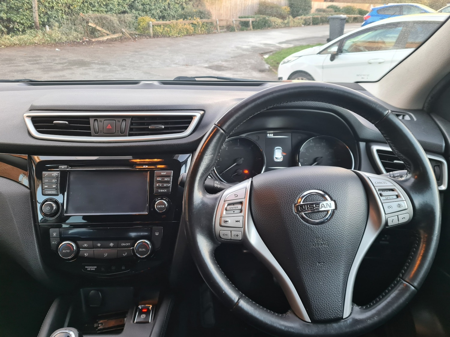 Used Nissan Qashqai 2015 for sale - 77127835: Photo 9