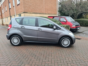 Used Mercedes-Benz A-Class 2009 for sale - 77033397: Photo