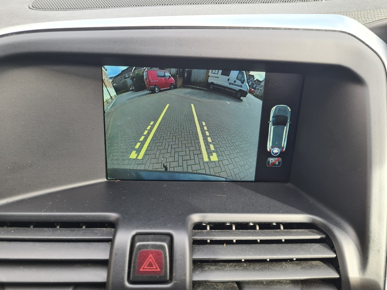 Used Volvo XC60 2016 for sale - 77819041: Photo 16