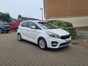 Used Kia Carens 2018 for sale - 78431634: Photo