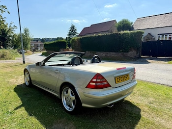 Used Mercedes-Benz SLK 2002 for sale - 78236706: Photo