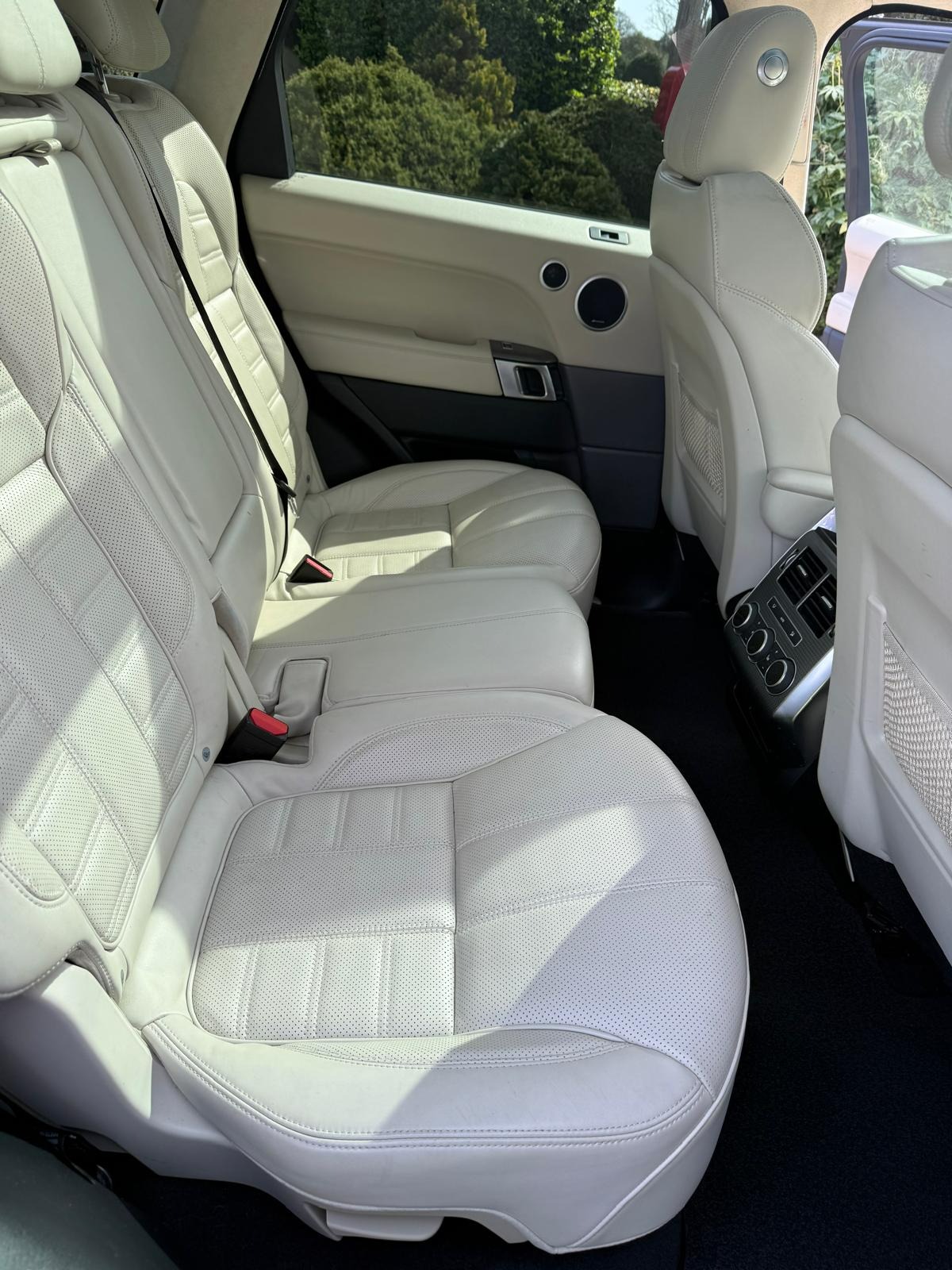 Used Land Rover Range Rover Sport 2016 for sale - 78197168: Photo 16