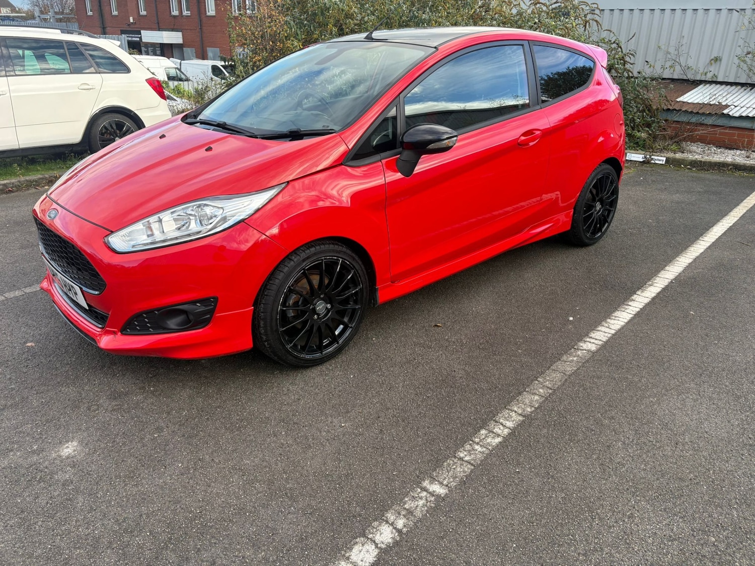 Used Ford Fiesta 2015 for sale - 76687594: Photo 3