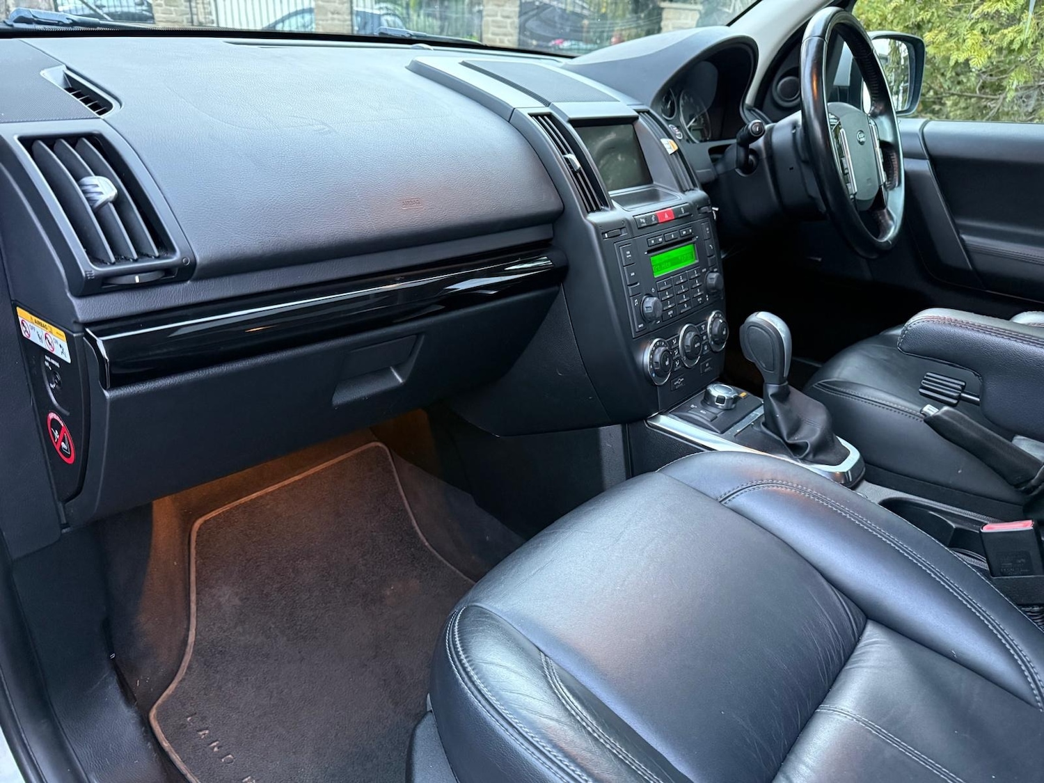 Used Land Rover Freelander 2012 for sale - 76638358: Photo 14