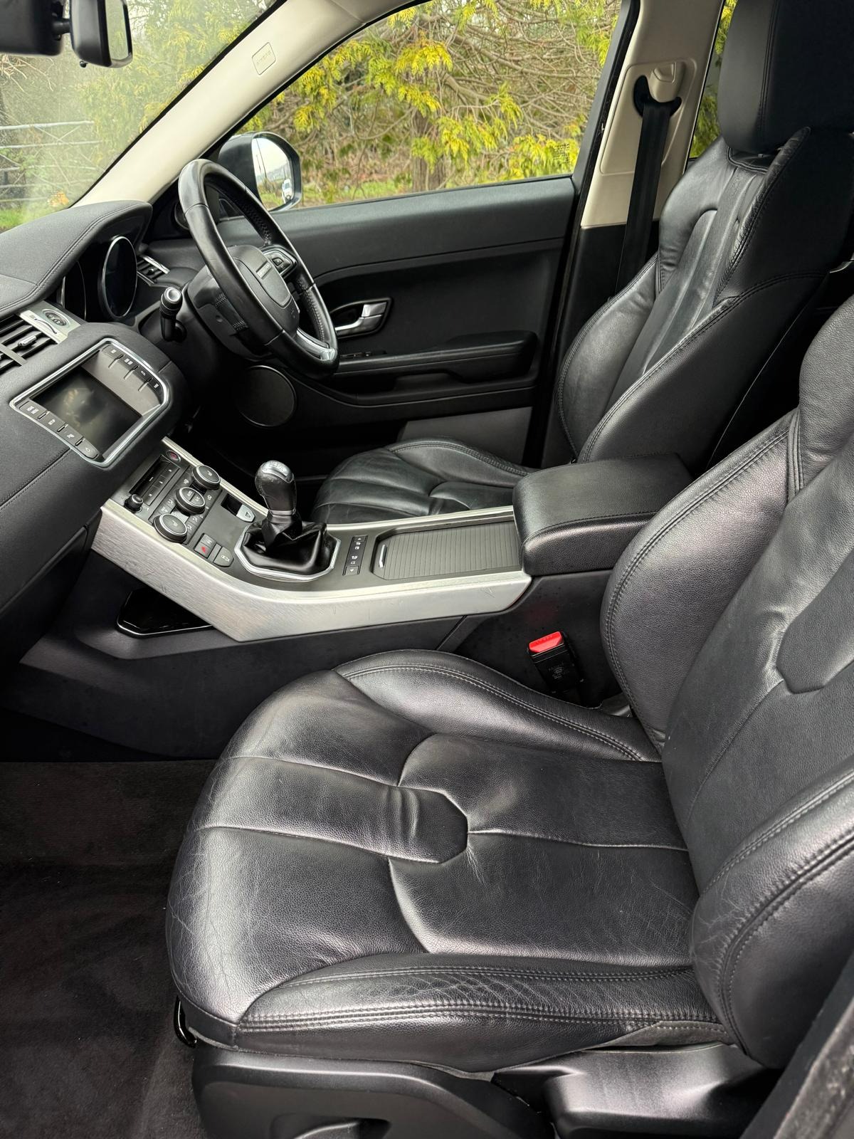 Used Land Rover Range Rover Evoque 2015 for sale - 77208702: Photo 12