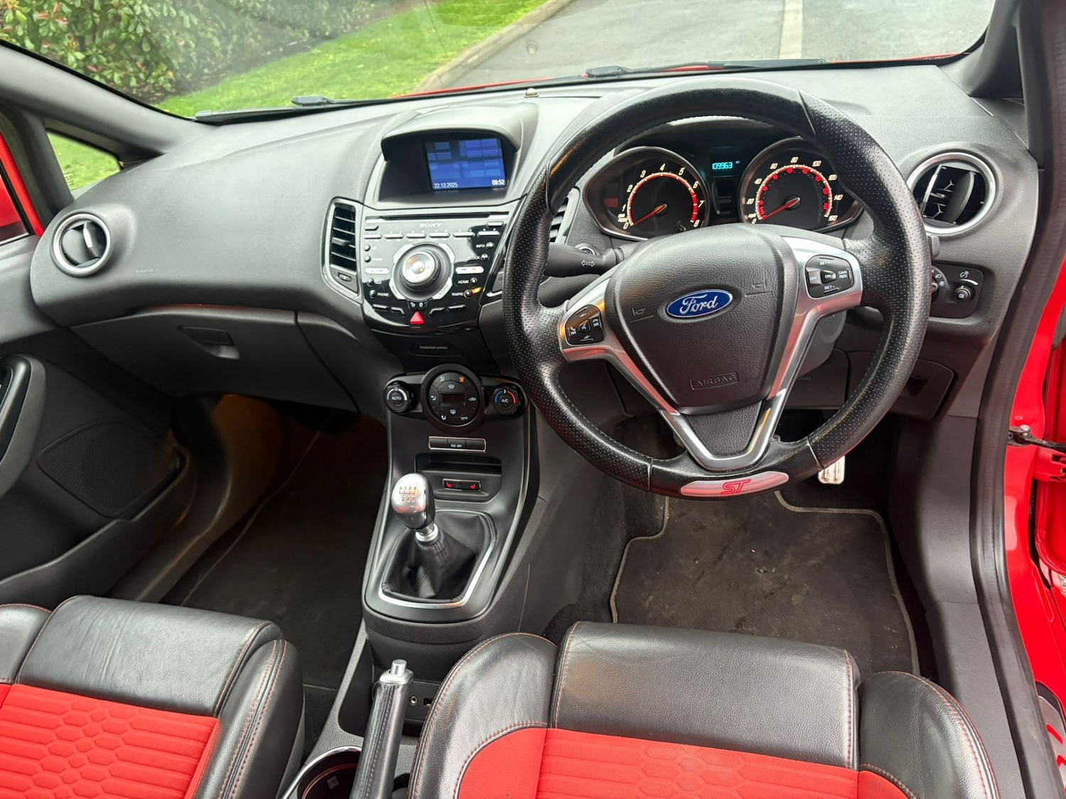 Used Ford Fiesta 2015 for sale - 77223042: Photo 13