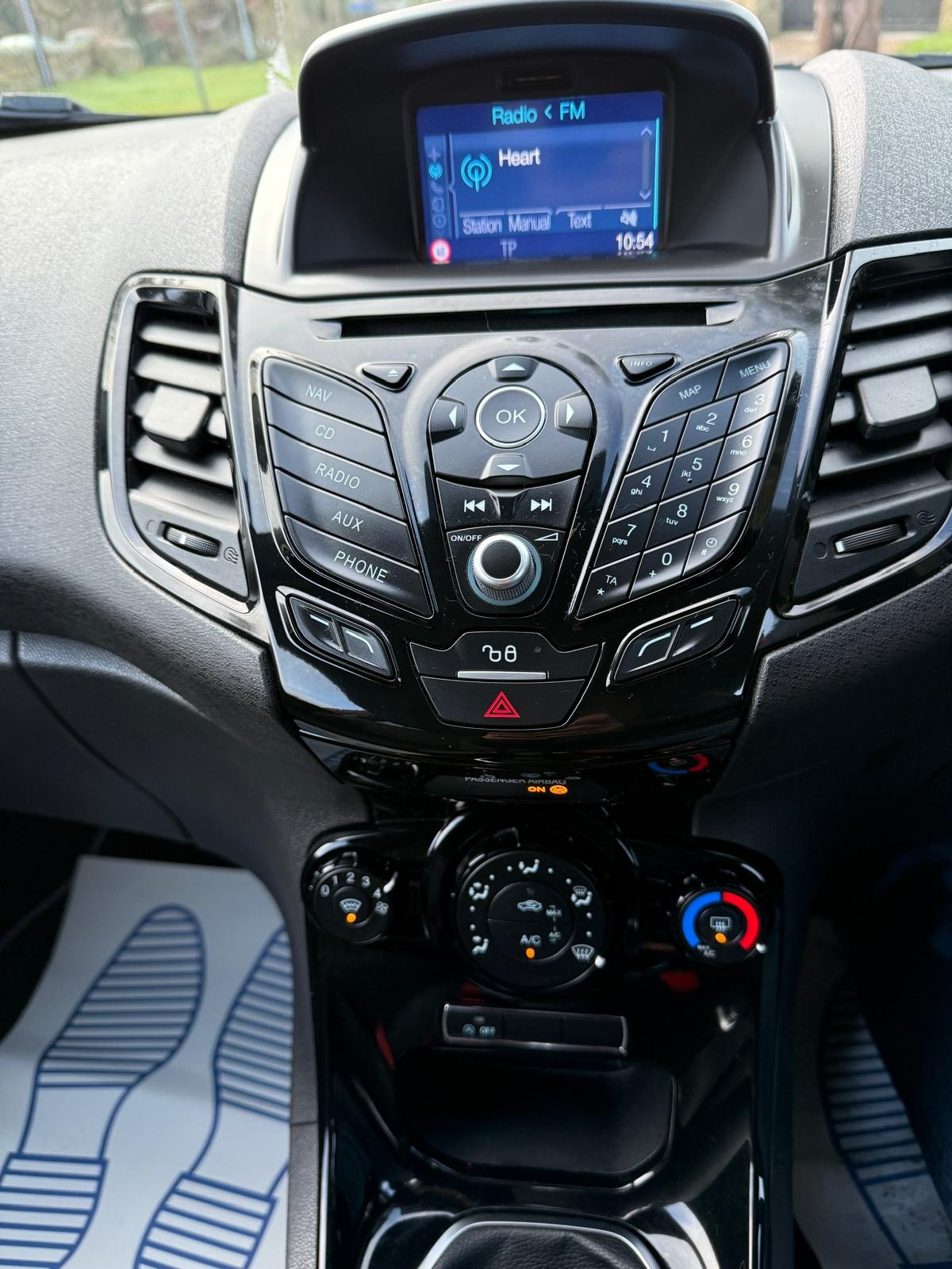 Used Ford Fiesta 2016 for sale - 77208627: Photo 9