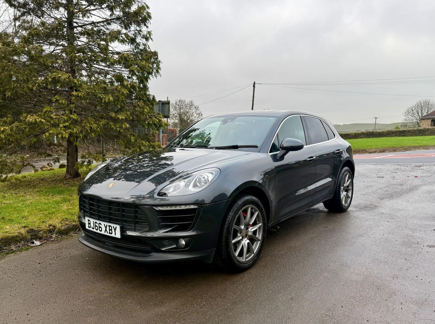 Used Porsche Macan 2016 for sale - 77427092: Photo 2