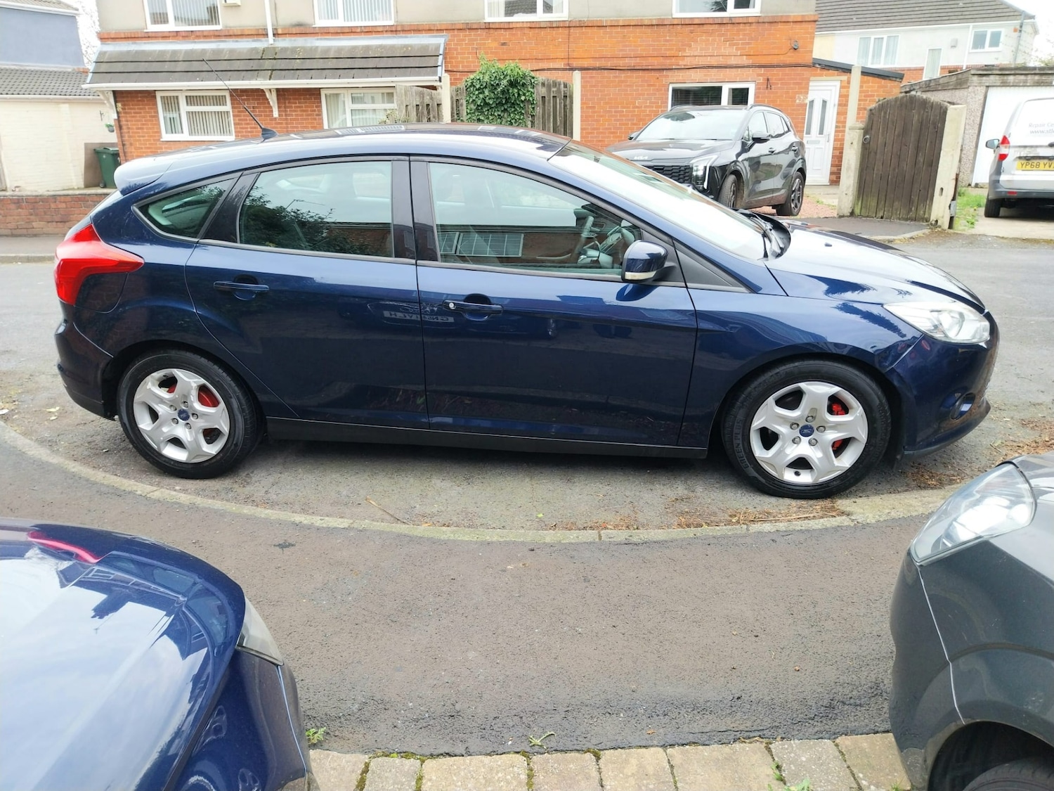 Used Ford Focus 2012 for sale - 77989185: Photo 2