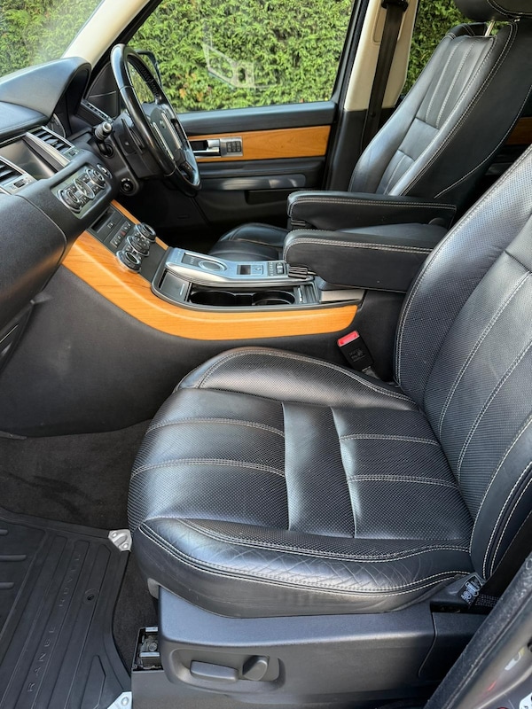 Used Land Rover Range Rover Sport 2012 for sale - 76067747: Photo 12