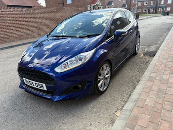 Used Ford Fiesta 2015 for sale - 76120486: Photo 4
