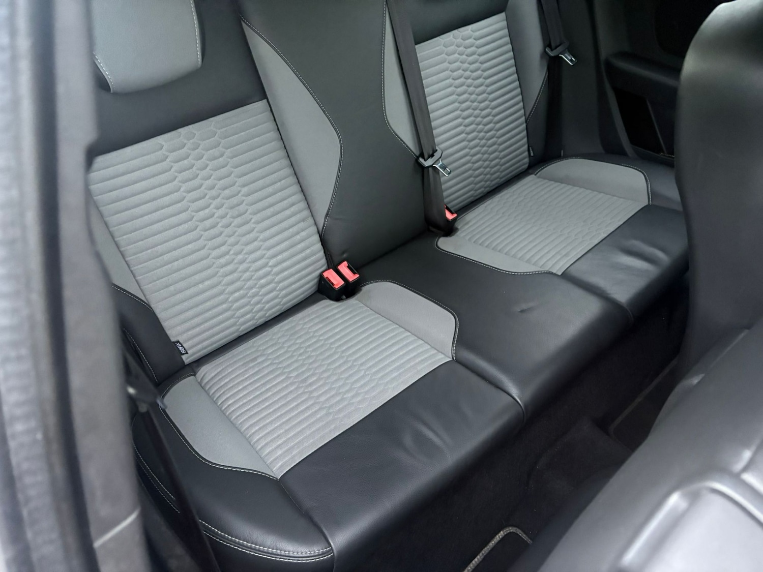 Used Ford Fiesta 2017 for sale - 77179830: Photo 9