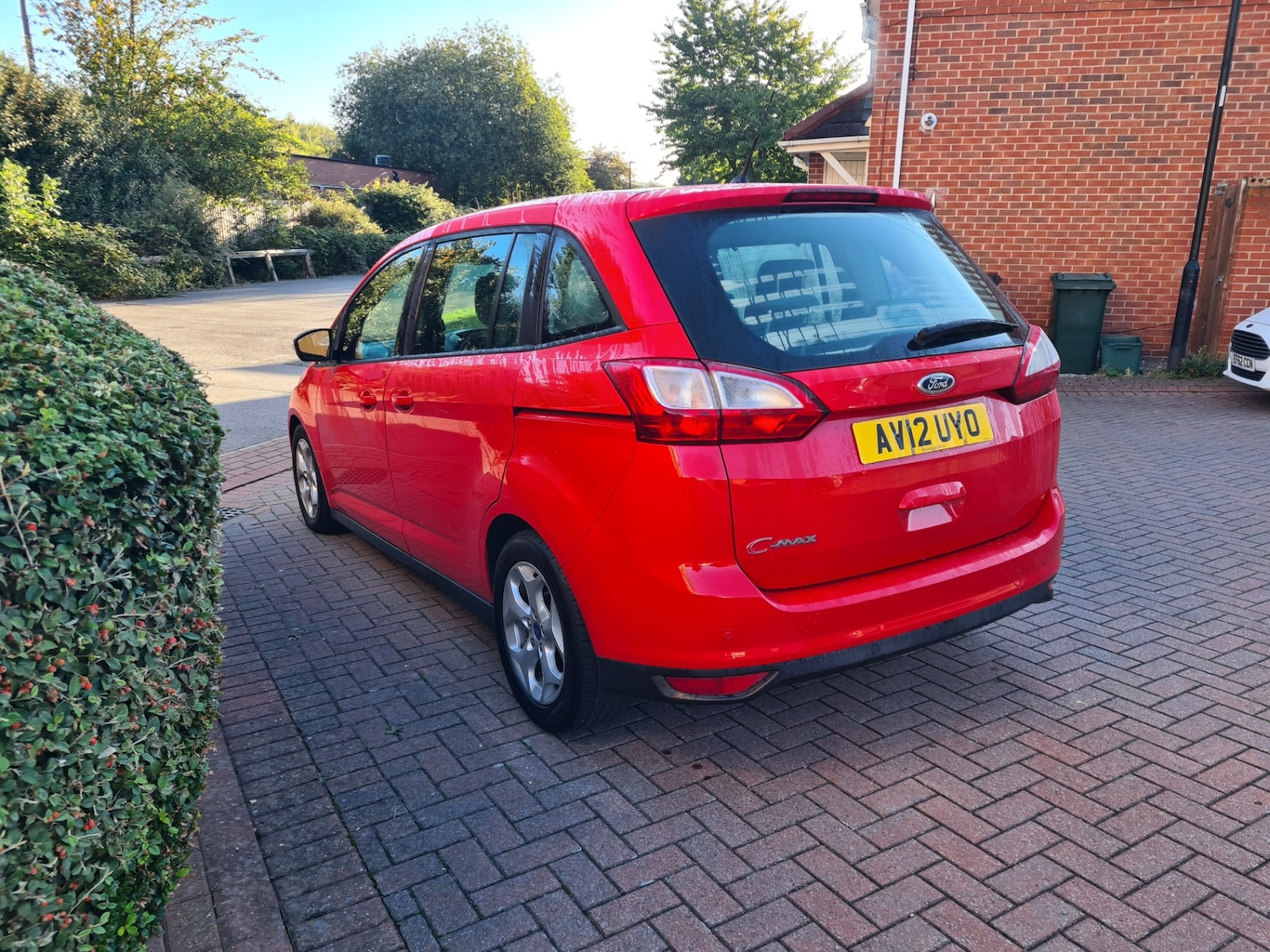 Used Ford Grand C-Max 2012 for sale - 76379028: Photo 4