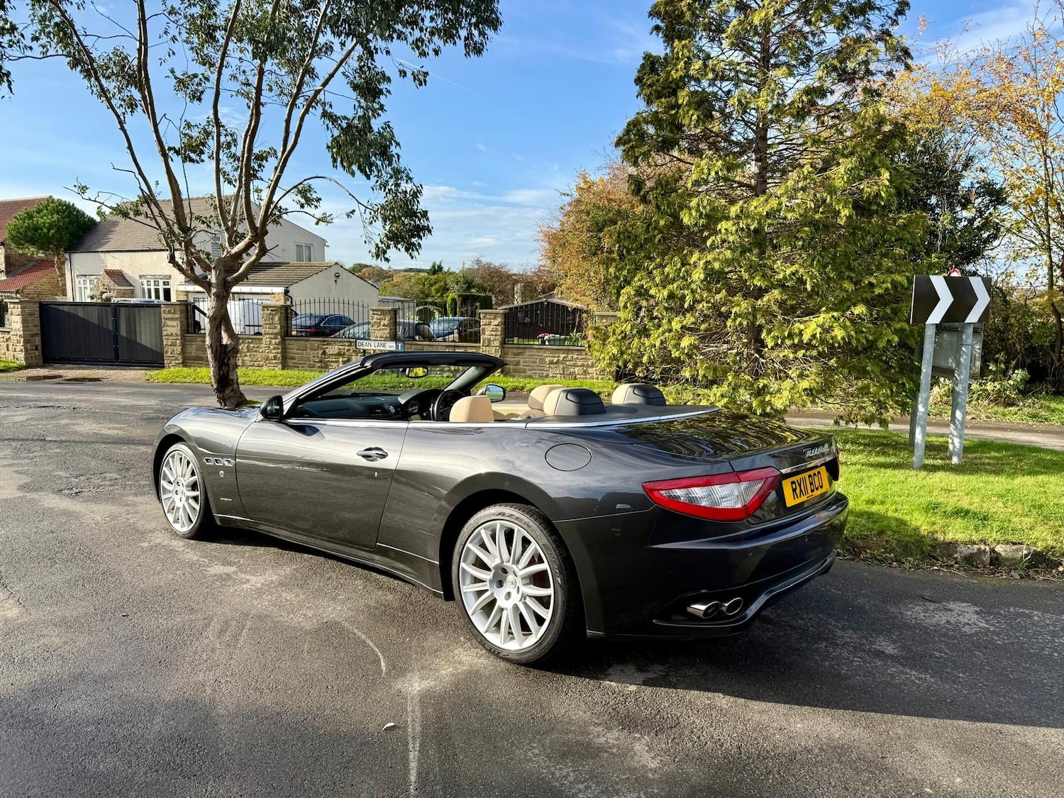 Used Maserati GranCabrio 2011 for sale - 76638518: Photo 3